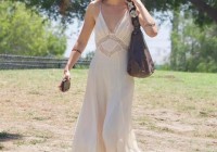 街拍女王Bella Hadid回归|玩转夏日复古风张扬热烈的美!