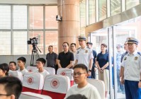 开学第一课消防不缺席!武汉消防守护校园平安