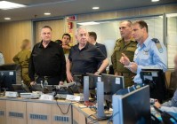 7月8日国际重大新闻红海开战!英国船只开火!大战之际美煽风点火