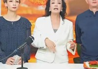 张兰真的直播了在麻六记官方账号双眼含泪归来人气还是很高!