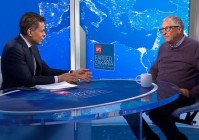 比尔・盖茨:AI 进步速度远超预期大学毕业生找工作更难