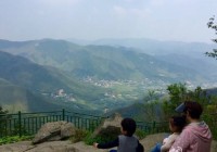 娱乐圈星妈育儿经：孙俪花时间陪儿女 董洁尊重孩子