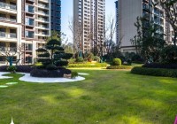 八月热搜 @金硕悦府官方售楼处发布:书写未来尊尚生活