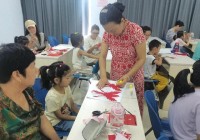 巧手剪出凤凰来