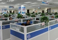 山东省济南市市场监管局党组书记刘永浩带队到济南市市民服务热线接听电话《今日头条