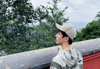 37岁演员于朦胧被传坠楼警方回应：没有收到相关消息