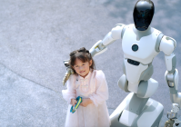 保姆机器人来了!越来越“机”智应用新空间打开