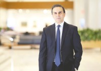 花旗集团金融服务部门主管Shahmir Khaliq:五大业务支持“端到端”需求对AI给银行业带来的转型充满信心