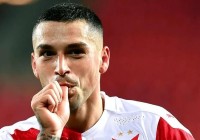 武汉三镇冬窗引援可考虑金特罗未来有望成新斯坦丘值得期待